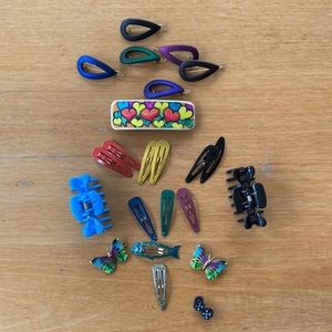 Assortment of hair clips
